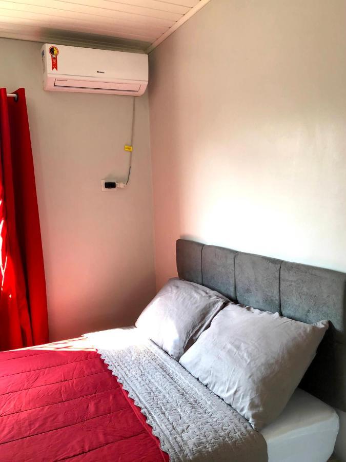Quarto Privado Em Residencia No Coracao De Foz - Casa E Banheiro Compartilhado Foz do Iguaçu Exterior foto